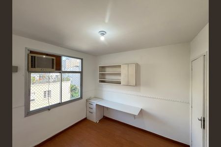 Apartamento à venda com 100m², 2 quartos e 2 vagas