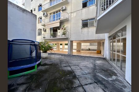 Apartamento à venda com 100m², 2 quartos e 2 vagas
