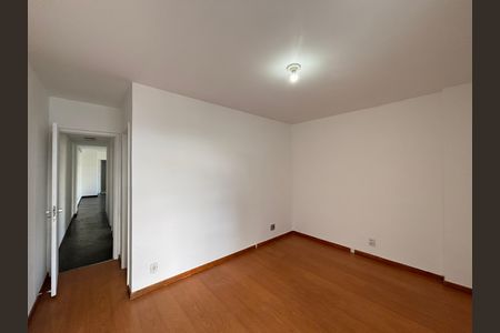 Apartamento à venda com 100m², 2 quartos e 2 vagas