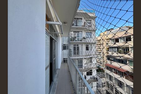 Apartamento à venda com 100m², 2 quartos e 2 vagas