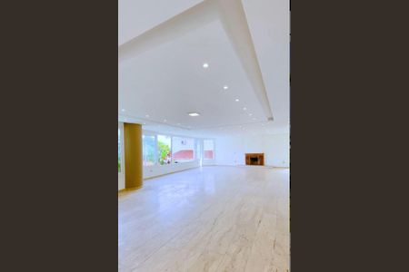 Foto 20 de casa à venda com 5 quartos, 1200m² em Jardim Leonor, São Paulo
