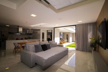 Casa para alugar com 350m², 4 quartos e 3 vagas Casa para alugar com 350m², 4 quartos e 3 vagasSala de Tv