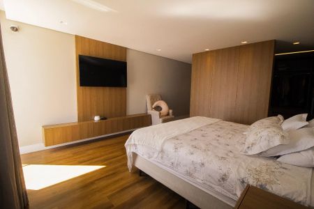 Casa para alugar com 350m², 4 quartos e 3 vagas Casa para alugar com 350m², 4 quartos e 3 vagasQuarto 04- Suite 02