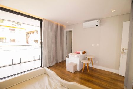 Casa para alugar com 350m², 4 quartos e 3 vagas Casa para alugar com 350m², 4 quartos e 3 vagasQuarto 03- Suite 01
