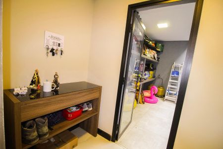 Casa para alugar com 350m², 4 quartos e 3 vagas Casa para alugar com 350m², 4 quartos e 3 vagasDesposito