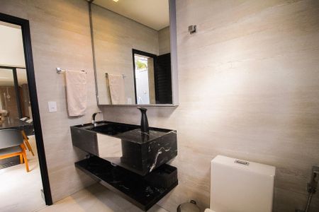 Casa para alugar com 350m², 4 quartos e 3 vagas Casa para alugar com 350m², 4 quartos e 3 vagasLavabo 02
