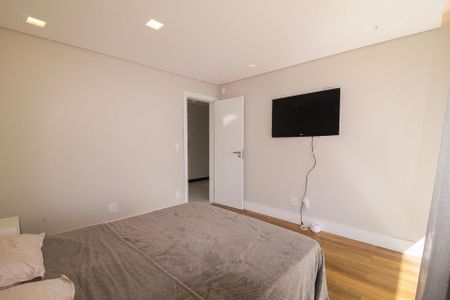 Casa para alugar com 350m², 4 quartos e 3 vagas Casa para alugar com 350m², 4 quartos e 3 vagasQuarto 01