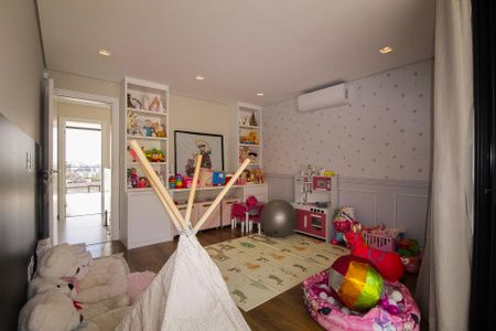Casa para alugar com 350m², 4 quartos e 3 vagas Casa para alugar com 350m², 4 quartos e 3 vagasQuarto 02