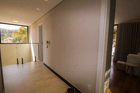 Casa para alugar com 350m², 4 quartos e 3 vagas Casa para alugar com 350m², 4 quartos e 3 vagasCorredor 2 Piso