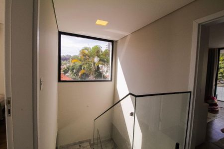 Casa para alugar com 350m², 4 quartos e 3 vagas Casa para alugar com 350m², 4 quartos e 3 vagasCorredor 2 Piso