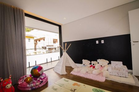 Casa para alugar com 350m², 4 quartos e 3 vagas Casa para alugar com 350m², 4 quartos e 3 vagasQuarto 02
