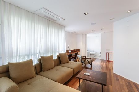 Sala de apartamento para alugar com 2 quartos, 148m² em Vila Nova Conceição, São Paulo