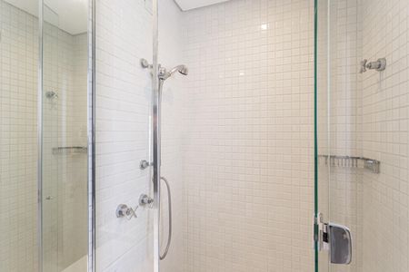 Apartamento para alugar com 148m², 2 quartos e 2 vagas Apartamento para alugar com 148m², 2 quartos e 2 vagasBanheiro da Suíte 1