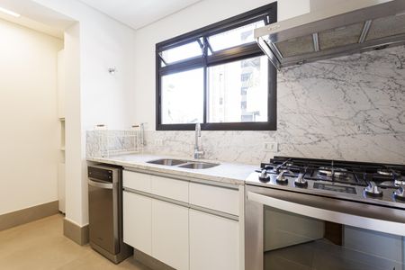 Apartamento para alugar com 148m², 2 quartos e 2 vagas Apartamento para alugar com 148m², 2 quartos e 2 vagasCozinha