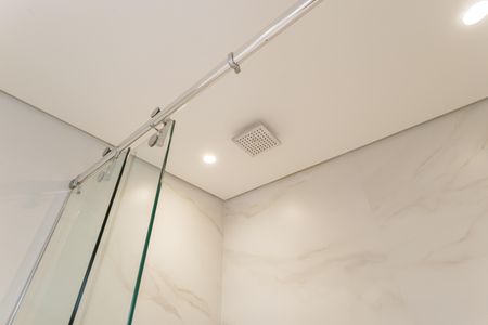 Apartamento para alugar com 148m², 2 quartos e 2 vagas Apartamento para alugar com 148m², 2 quartos e 2 vagasBanheiro da Suíte 2