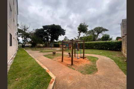 Apartamento para alugar com 43m², 2 quartos e 1 vaga Apartamento para alugar com 43m², 2 quartos e 1 vagaÁrea comum - Playground