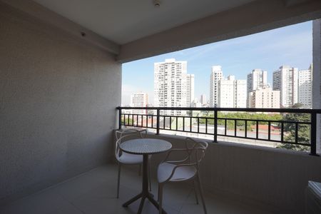 Studio à venda com 32m², 1 quarto e sem vagaVaranda