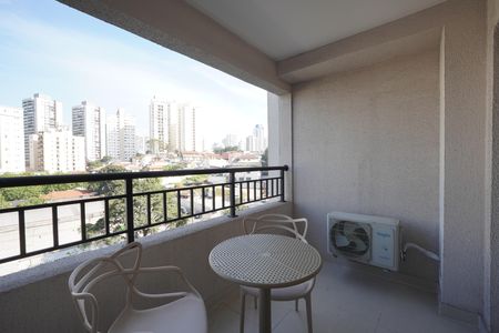 Studio à venda com 32m², 1 quarto e sem vagaVaranda