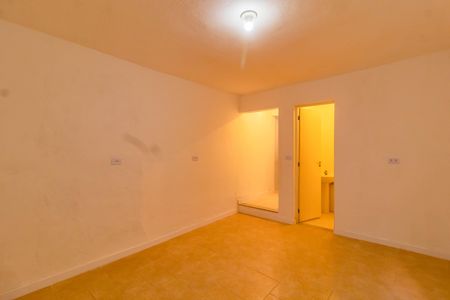 Sala/Quarto de casa para alugar com 1 quarto, 40m² em Vila do Encontro, São Paulo
