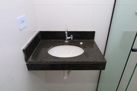 Casa à venda com 135m², 3 quartos e 2 vagasBanheiro 1 - Suíte 1