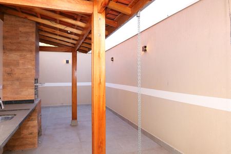 Casa à venda com 135m², 3 quartos e 2 vagasQuintal e Churrasqueira