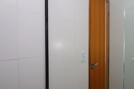Casa à venda com 135m², 3 quartos e 2 vagasBanheiro 2 - Suíte 2