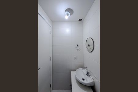 Apartamento à venda com 32m², 2 quartos e sem vaga Apartamento à venda com 32m², 2 quartos e sem vagaBanheiro