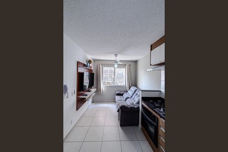 Apartamento à venda com 32m², 2 quartos e sem vaga Apartamento à venda com 32m², 2 quartos e sem vagaCozinha e Área de Serviço