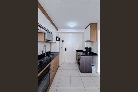 Apartamento à venda com 32m², 2 quartos e sem vaga Apartamento à venda com 32m², 2 quartos e sem vagaCozinha e Área de Serviço