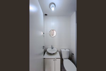 Apartamento à venda com 32m², 2 quartos e sem vaga Apartamento à venda com 32m², 2 quartos e sem vagaBanheiro