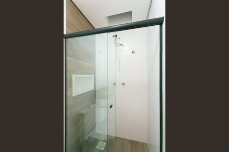 Casa à venda com 135m², 3 quartos e 2 vagas Casa à venda com 135m², 3 quartos e 2 vagasBanheiro da Suíte 2