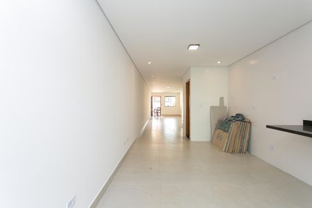Casa à venda com 135m², 3 quartos e 2 vagas Casa à venda com 135m², 3 quartos e 2 vagasCozinha