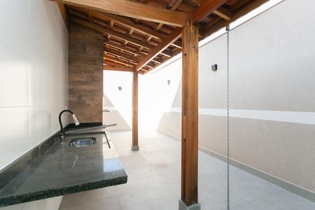 Casa à venda com 135m², 3 quartos e 2 vagas Casa à venda com 135m², 3 quartos e 2 vagasÁrea comum - Churrasqueira