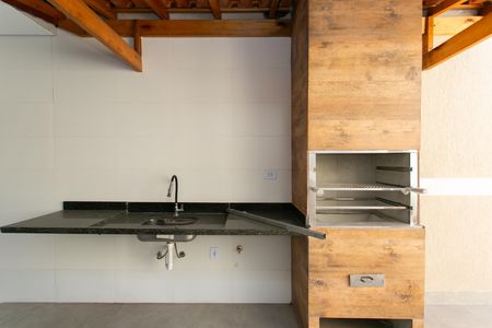 Casa à venda com 135m², 3 quartos e 2 vagas Casa à venda com 135m², 3 quartos e 2 vagasÁrea comum - Churrasqueira