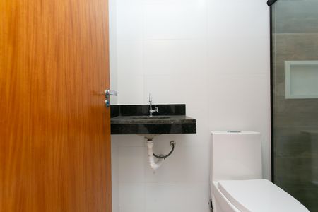 Casa à venda com 135m², 3 quartos e 2 vagas Casa à venda com 135m², 3 quartos e 2 vagasBanheiro da Suíte 2