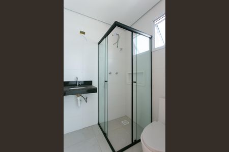 Casa à venda com 135m², 3 quartos e 2 vagas Casa à venda com 135m², 3 quartos e 2 vagasBanheiro da Suíte 1