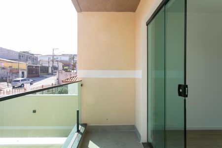 Casa à venda com 135m², 3 quartos e 2 vagas Casa à venda com 135m², 3 quartos e 2 vagasVaranda da Suíte 3