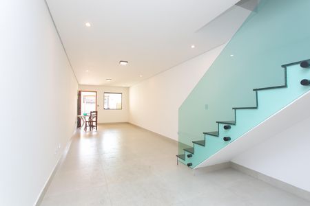 Sala  de casa à venda com 3 quartos, 135m² em Cidade Líder, São Paulo