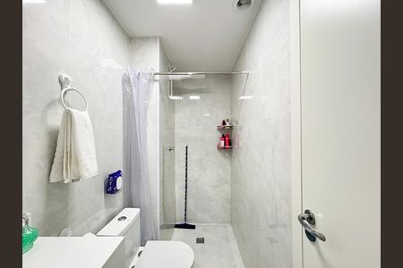 Apartamento à venda com 39m², 2 quartos e sem vaga Apartamento à venda com 39m², 2 quartos e sem vagaBanheiro