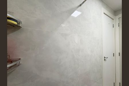 Apartamento à venda com 39m², 2 quartos e sem vaga Apartamento à venda com 39m², 2 quartos e sem vagaBanheiro