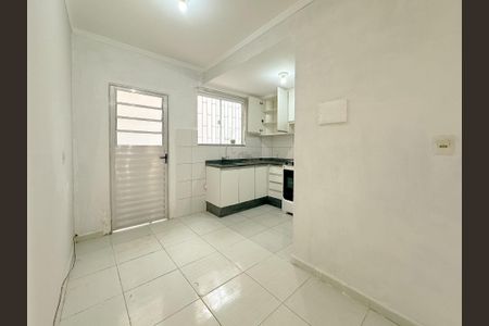 Apartamento para alugar com 67m², 2 quartos e 1 vagaCozinha