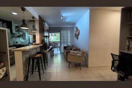 Sala de apartamento à venda com 2 quartos, 100m² em Recreio dos Bandeirantes, Rio de Janeiro