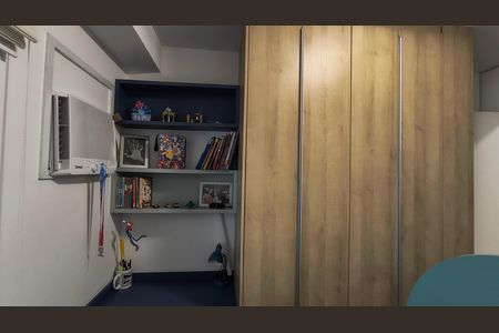 Apartamento à venda com 100m², 2 quartos e 1 vaga Apartamento à venda com 100m², 2 quartos e 1 vagaQuarto