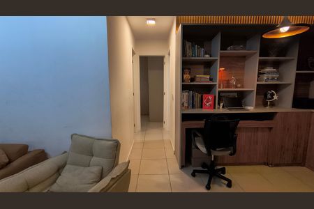 Apartamento à venda com 100m², 2 quartos e 1 vaga Apartamento à venda com 100m², 2 quartos e 1 vagaSala