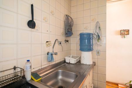 Cozinha de apartamento à venda com 2 quartos, 69m² em Bela Vista, São Paulo
