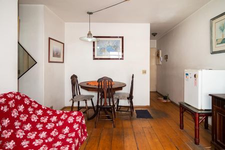 Apartamento à venda com 69m², 2 quartos e sem vaga Apartamento à venda com 69m², 2 quartos e sem vagaSala
