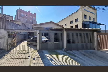 Casa à venda com 279m², 4 quartos e 5 vagasFachada
