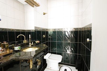 Apartamento à venda com 168m², 4 quartos e 2 vagasLavabo