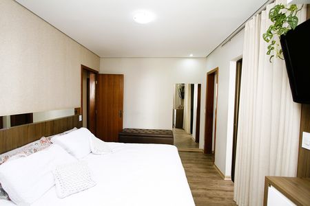 Apartamento à venda com 168m², 4 quartos e 2 vagasQuarto 3 - Suíte