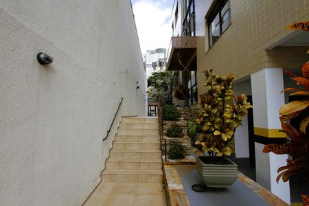 Apartamento à venda com 168m², 4 quartos e 2 vagasEntrada